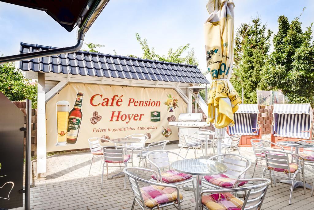 Cafe Hoyer Pension Und Appartements Roedigsdorf Bagian luar foto